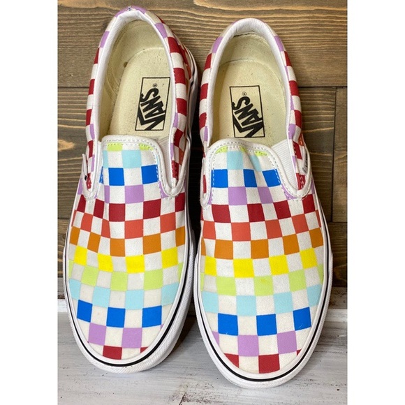 Vans Shoes - CUSTOMS RAINBOW CHECKERBOARD SKATE SLIP-ON WOMENS 8 MENS 6.5